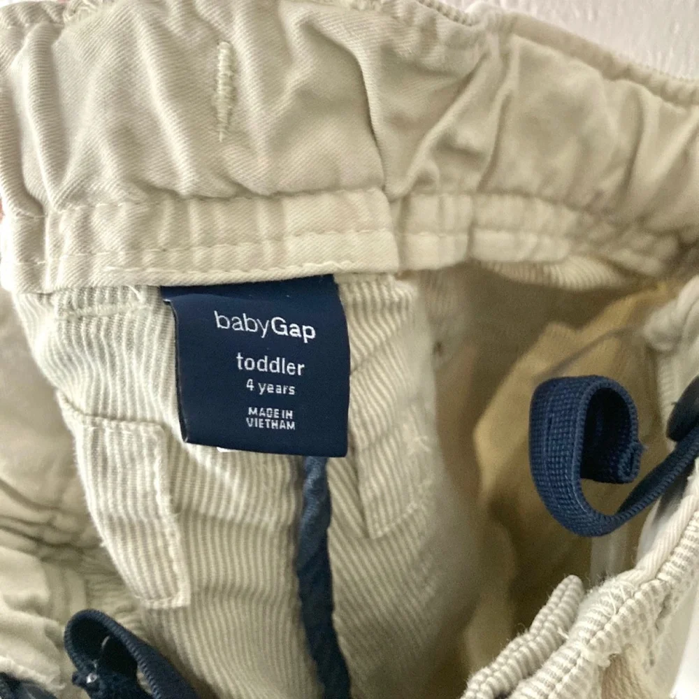 Baby Gap Lochness Tee Shirt and Roll Tab Pants 4
